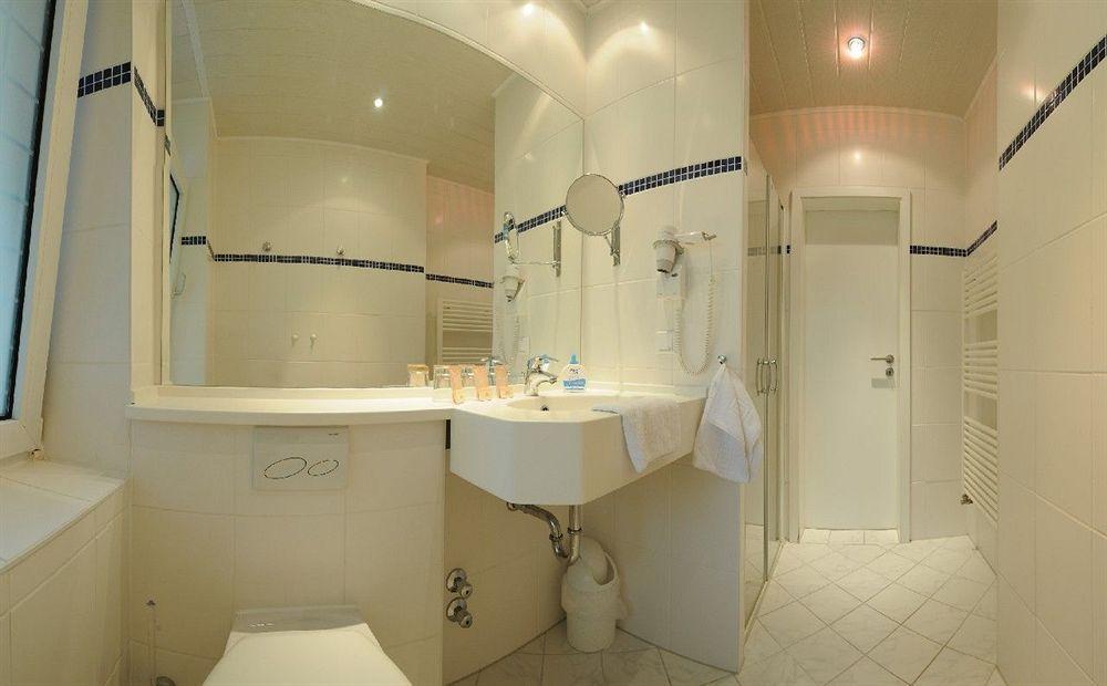 Baltic Hotel Luebeck Екстер'єр фото
